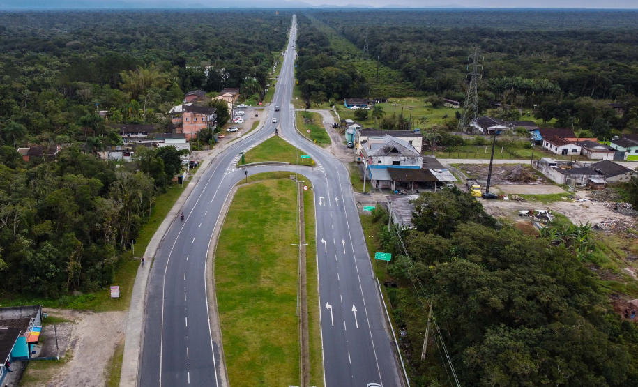 Lote 2 vai duplicar 13 km da PR-407, principal acesso para Pontal do Paraná, no Litoral