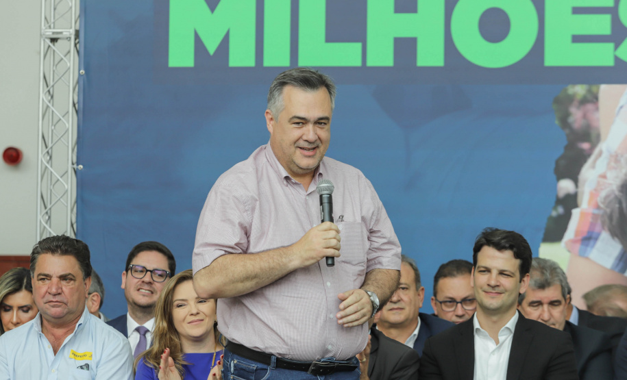 Curitiba, 25 de setembro de 2023 - O governador Carlos Massa Ratinho Jr. realiza encontro com prefeitos e entrega mais de R$ 400 milhões em melhorias às cidades paranaenses.