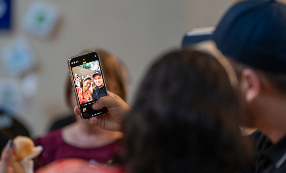 Educação reúne 800 educadores em encontro de formação continuada em Foz do Iguaçu