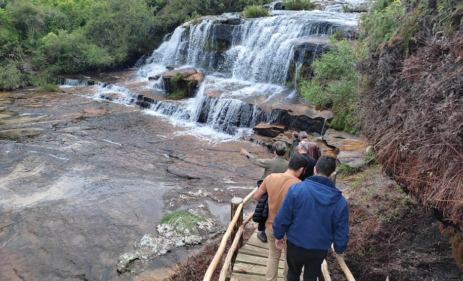 As 28 Unidades de Conservação do Paraná abertas à visitação possuem trilhas como um dos principais atrativos naturais.