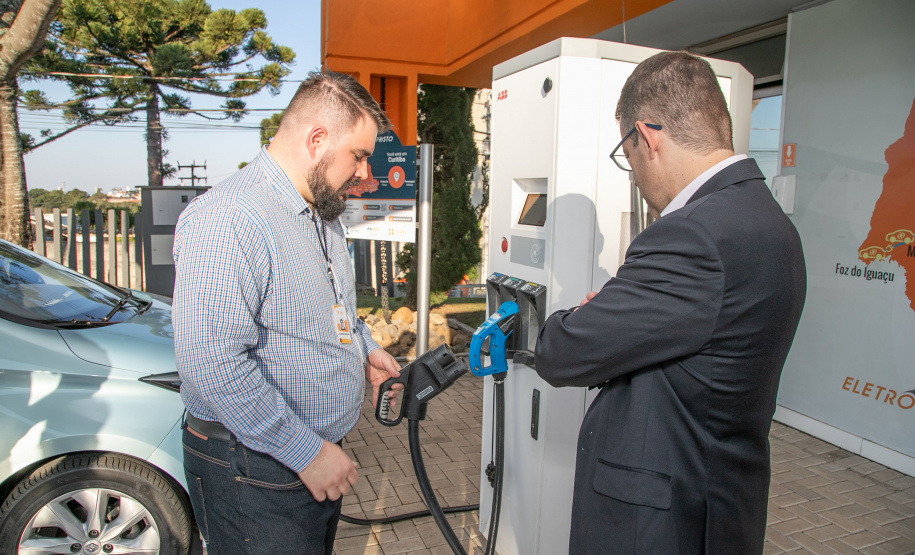 Aneel faz visita técnica especial para conhecer medidores inteligentes da Copel