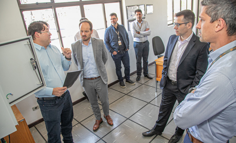 Aneel faz visita técnica especial para conhecer medidores inteligentes da Copel