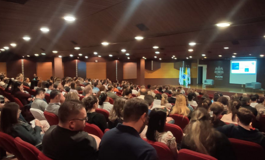 Estado capacita profissionais da região Oeste no cuidado à pessoa idosa