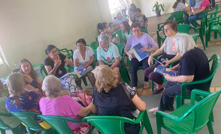 Estado capacita profissionais da região Oeste no cuidado à pessoa idosa