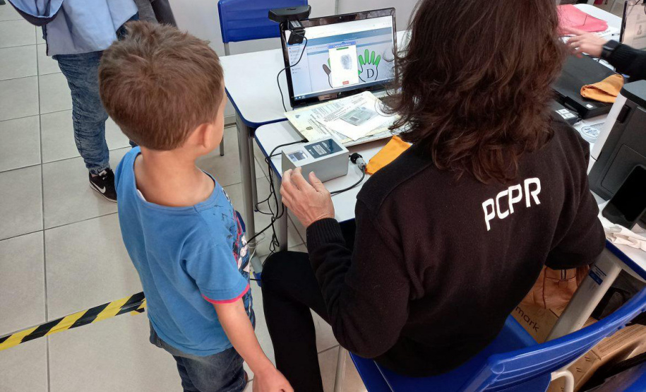 PCPR atende crianças e adolescentes da Associação Lar CriançArteira, em Curitiba