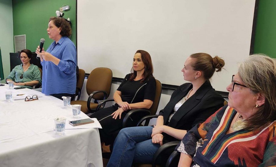 Saúde forma 34 novos especialistas em enfermagem obstétrica