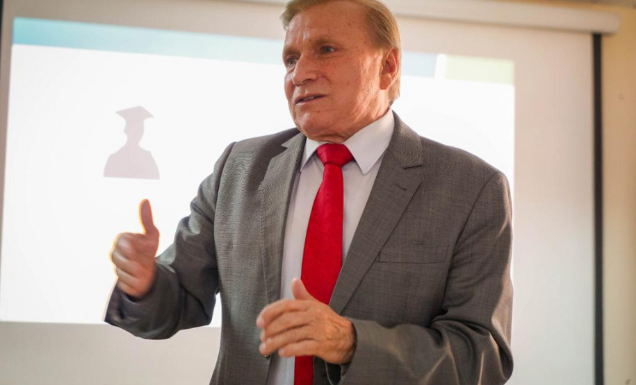 Parceria entre SETR e SEED vai facilitar a inserção de jovens no mercado de trabalho