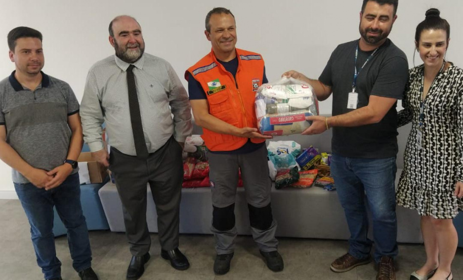 Campanha de solidariedade do Paraná arrecada 22 mil itens para o Rio Grande do Sul