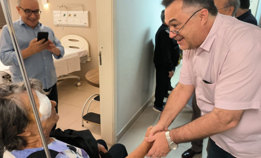 Opera Paraná promove cirurgias em Londrina e triagens em Campo Mourão