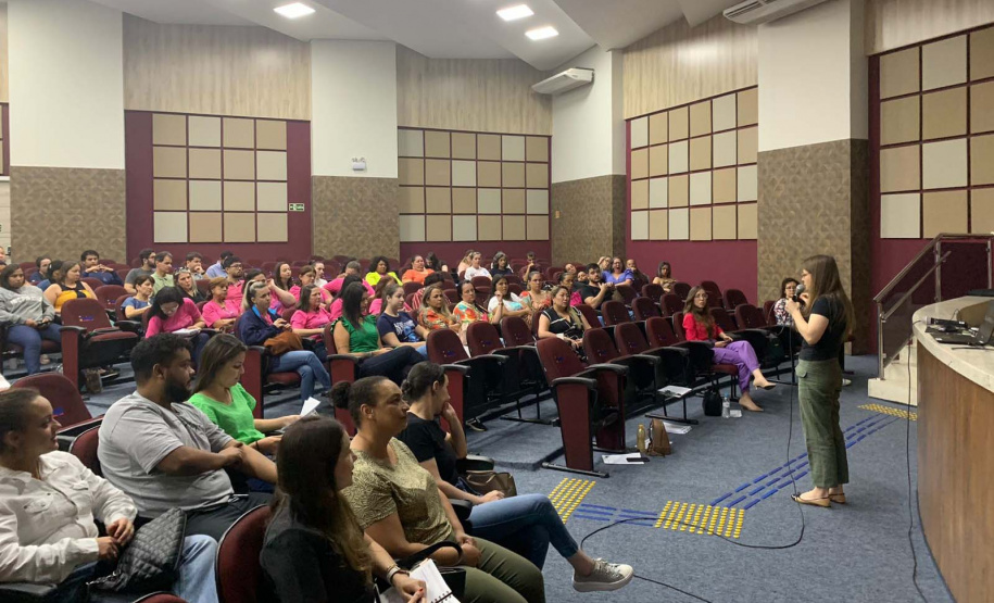 Regional de Maringá realiza encontro para fortalecimento da Rede de Atenção à Saúde