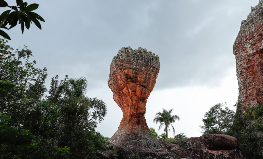 Há 70 anos, Vila Velha se tornava o primeiro parque estadual do Paraná