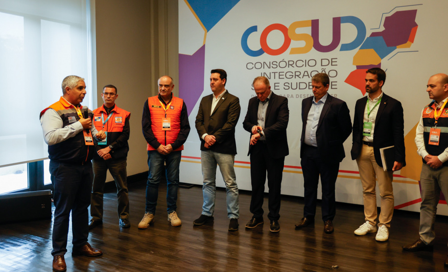 Equipe do Paraná ajuda a elaborar políticas públicas do Consórcio de Integração Sul e Sudeste