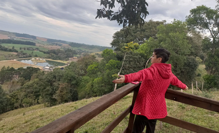 Professora da rede estadual transforma a vida de estudante que tem doença grave