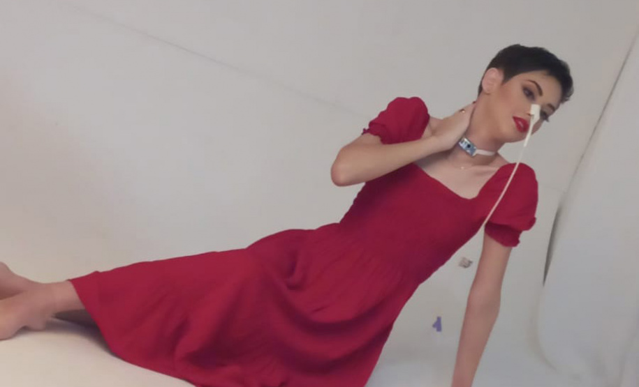 Professora da rede estadual transforma a vida de estudante que tem doença grave