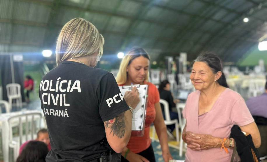 PCPR na Comunidade oferece serviços de polícia judiciária para a população de Castro
