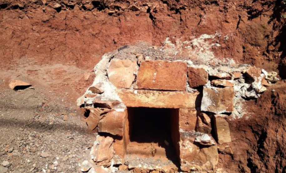 Substituição de bueiro em Campo Mourão