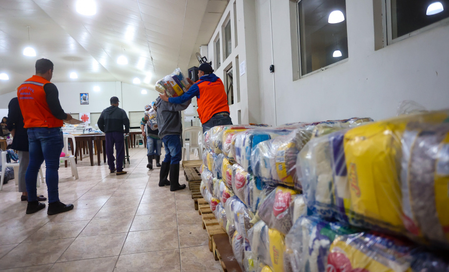 Mais 580 cestas básicas chegam a União da Vitória; Estado reforça suporte em regiões mais críticas