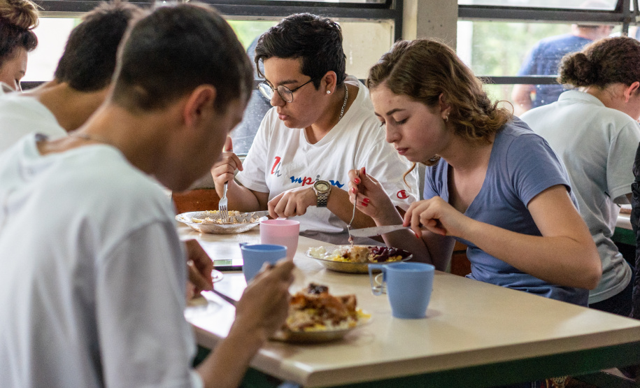 Alimentação Escolar: rede estadual é destaque com três refeições por dia e produtos da agricultura familiar