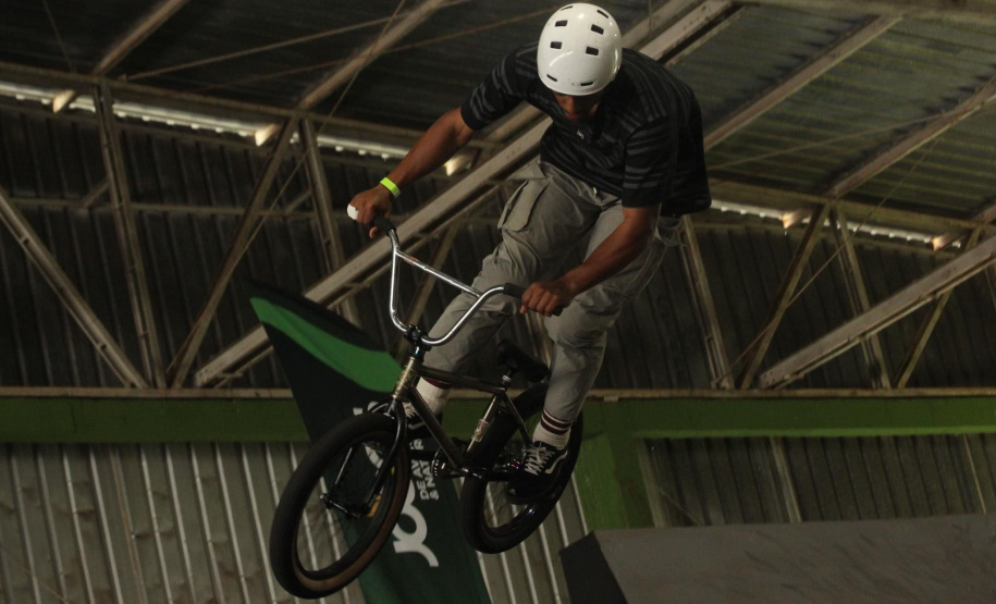 Os JANs levaram diversas atividades à Maringá, Marialva, Marilena, Nova Londrina, Terra Rica, Paranavaí, Porto Rico e São Pedro do Paraná, todos no Noroeste do Paraná, neste final de semana. Ao todo, a etapa, que começou no sábado (23), contemplou 47 diferentes ações. Confira como foi o último final de semana da etapa Corredores das Águas: