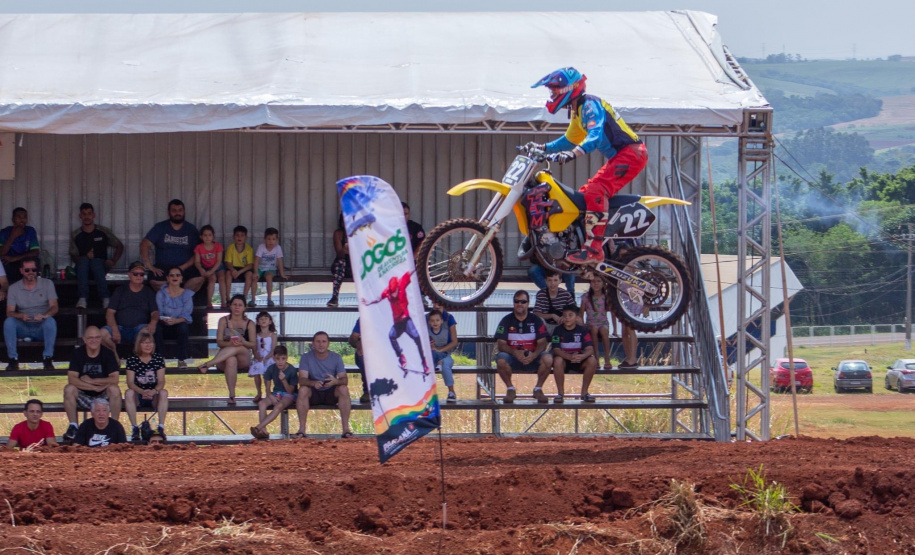 Os JANs levaram diversas atividades à Maringá, Marialva, Marilena, Nova Londrina, Terra Rica, Paranavaí, Porto Rico e São Pedro do Paraná, todos no Noroeste do Paraná, neste final de semana. Ao todo, a etapa, que começou no sábado (23), contemplou 47 diferentes ações. Confira como foi o último final de semana da etapa Corredores das Águas: