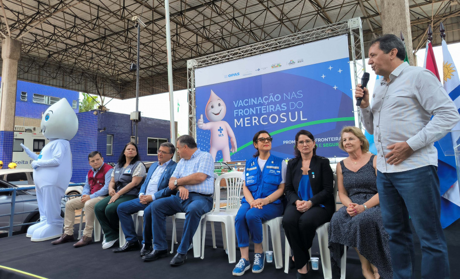 Projeto ''Fronteiras Saudáveis e Seguras do Mercosul'' promove ação de vacinação na Tríplice Fronteira de Foz do Iguaçu