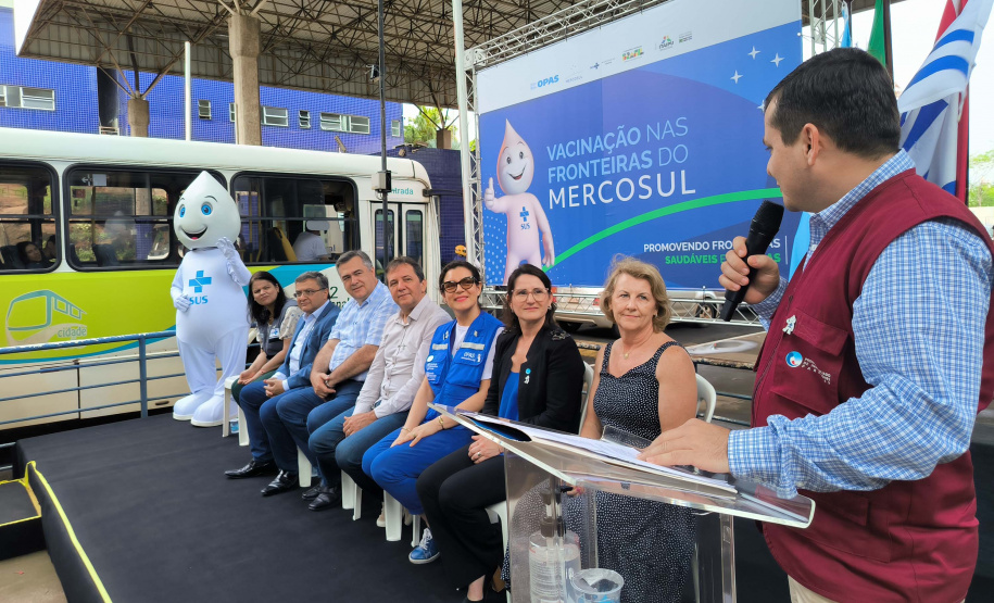 Projeto ''Fronteiras Saudáveis e Seguras do Mercosul'' promove ação de vacinação na Tríplice Fronteira de Foz do Iguaçu