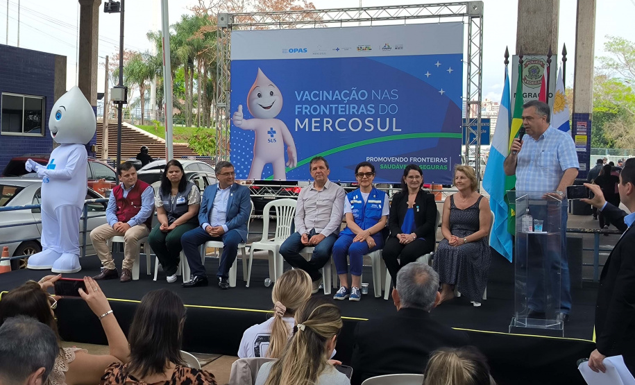 Projeto ''Fronteiras Saudáveis e Seguras do Mercosul'' promove ação de vacinação na Tríplice Fronteira de Foz do Iguaçu