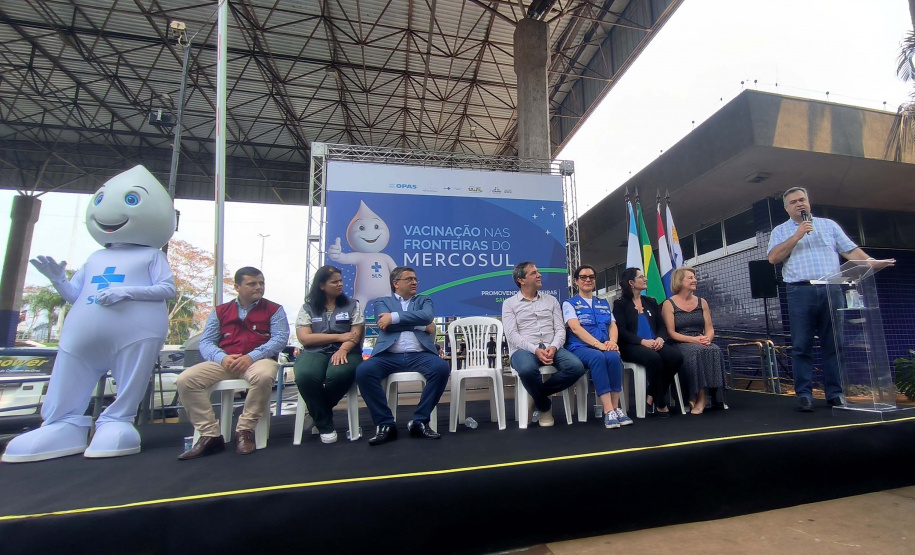 Projeto ''Fronteiras Saudáveis e Seguras do Mercosul'' promove ação de vacinação na Tríplice Fronteira de Foz do Iguaçu