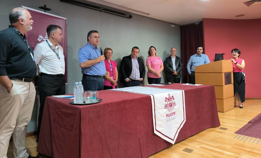 Sesa firma parceria entre Hospitais e Universidade para fortalecer ensino médico em Londrina