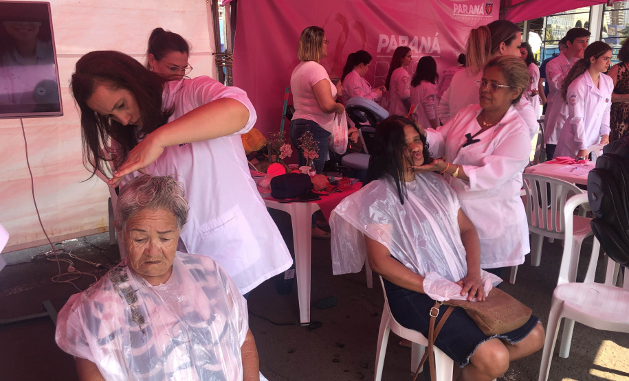 Com foco na saúde da mulher, Governo do Estado promove a 1ª etapa do Paraná Rosa em Ação