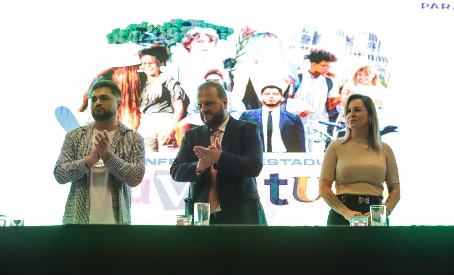 CONFERÊNCIA JUVENTUDE