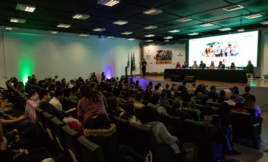 CONFERÊNCIA JUVENTUDE