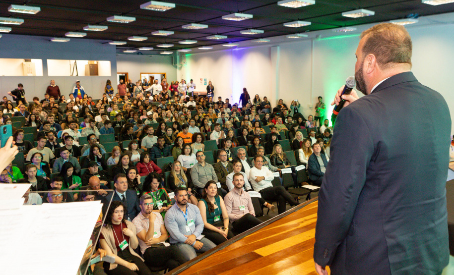 CONFERÊNCIA JUVENTUDE