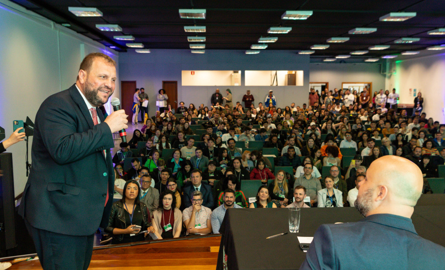 CONFERÊNCIA JUVENTUDE