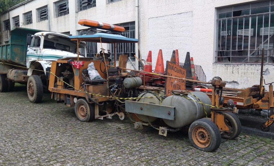 DER vai doar mais de 250 equipamentos e veículos a municípios