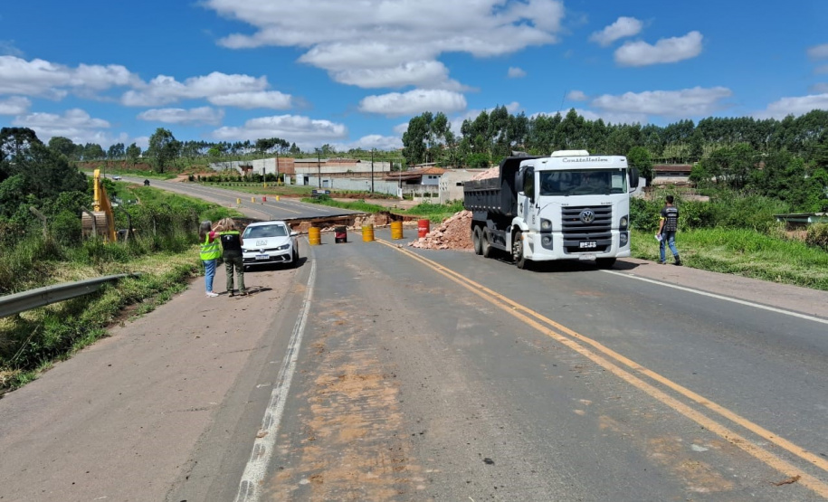 Governo do Paraná inicia recuperação da PR-151 em Jaguariaíva