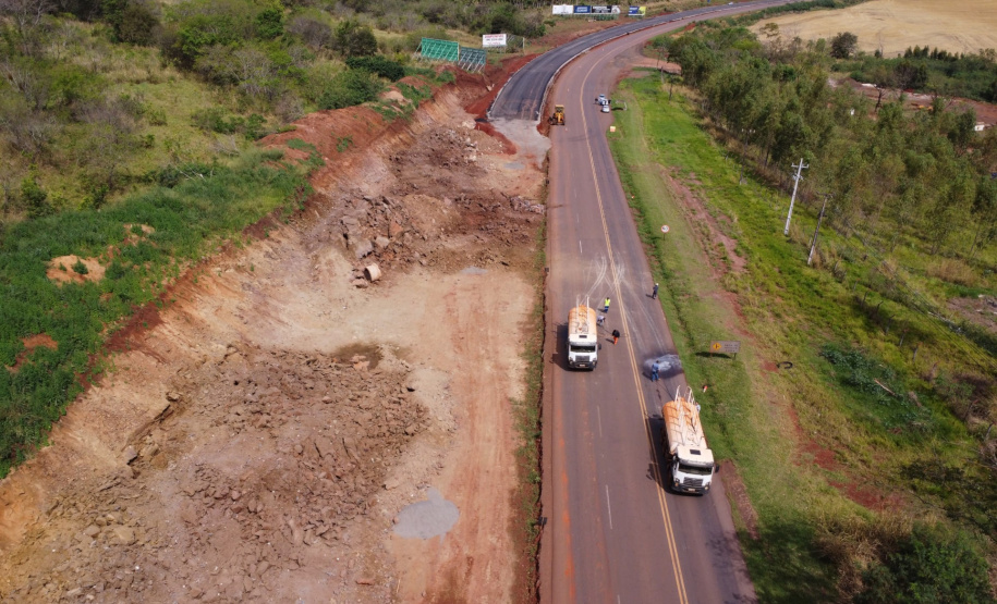 PR-317 após detonação de rochas em setembro