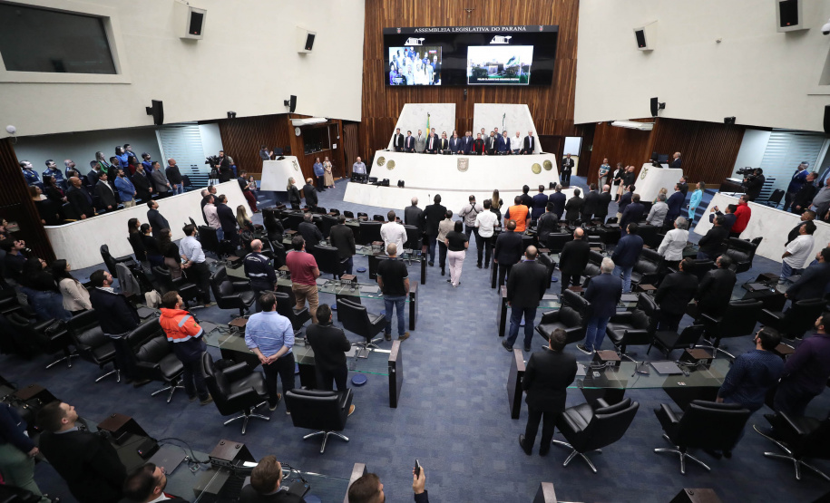 Portos do Paraná recebe homenagem da Assembleia Legislativa