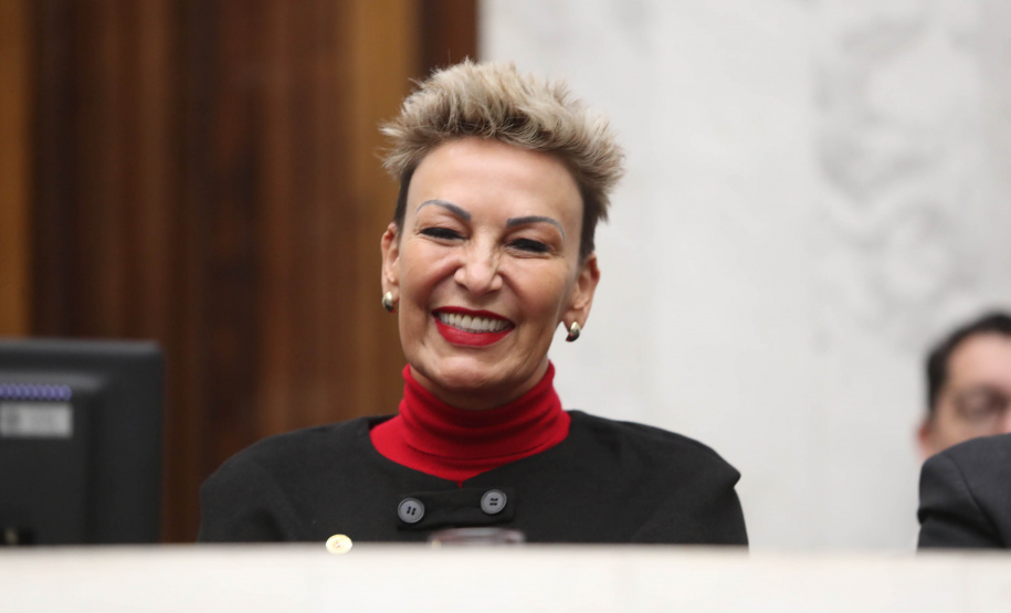 Portos do Paraná recebe homenagem da Assembleia Legislativa