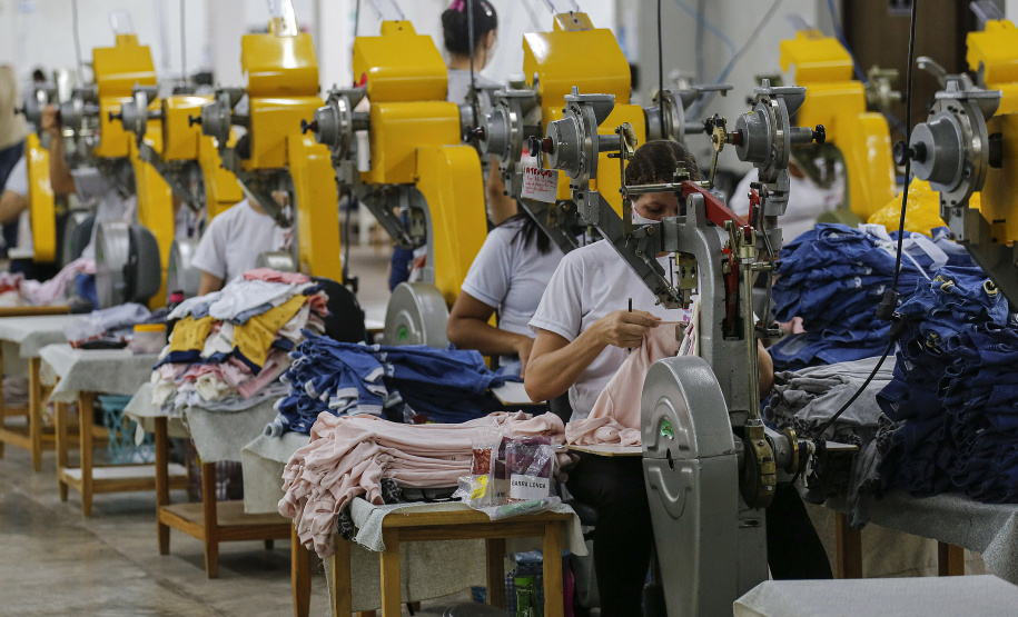 Agências do Trabalhador no Paraná colocaram 108,4 mil pessoas em vagas de emprego desde o início do ano