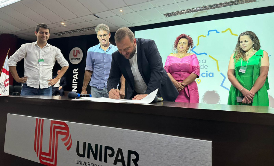 Estado anuncia Piso Único da Assistência Social para acelerar atendimento das prefeituras