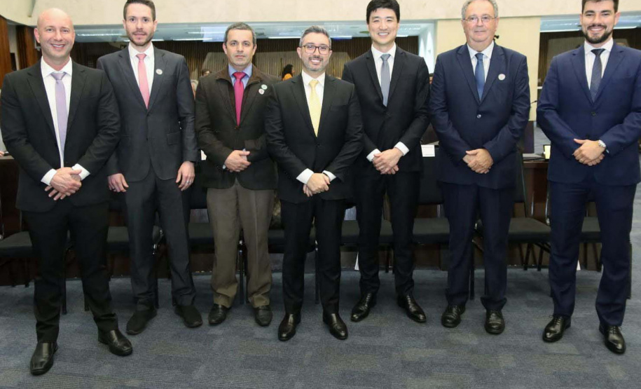Com melhor gestão do Brasil, Portos do Paraná recebe homenagem da Assembleia