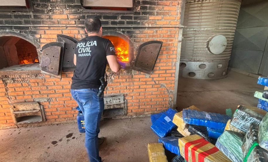 PCPR apreende 4 toneladas de maconha e prende dois homens em Dois Vizinhos