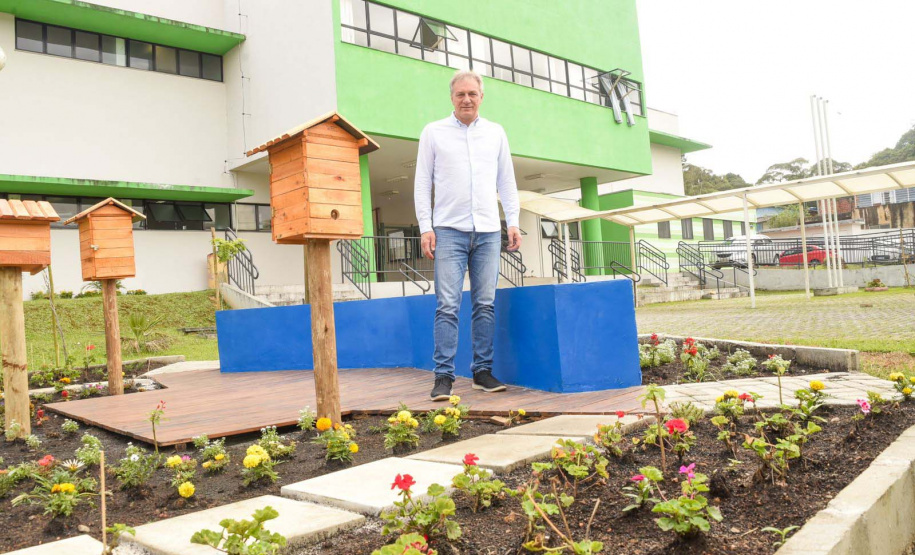 Inaugurado primeiro Jardim de Água e Mel da Sanepar em parceria com a prefeitura de Colombo