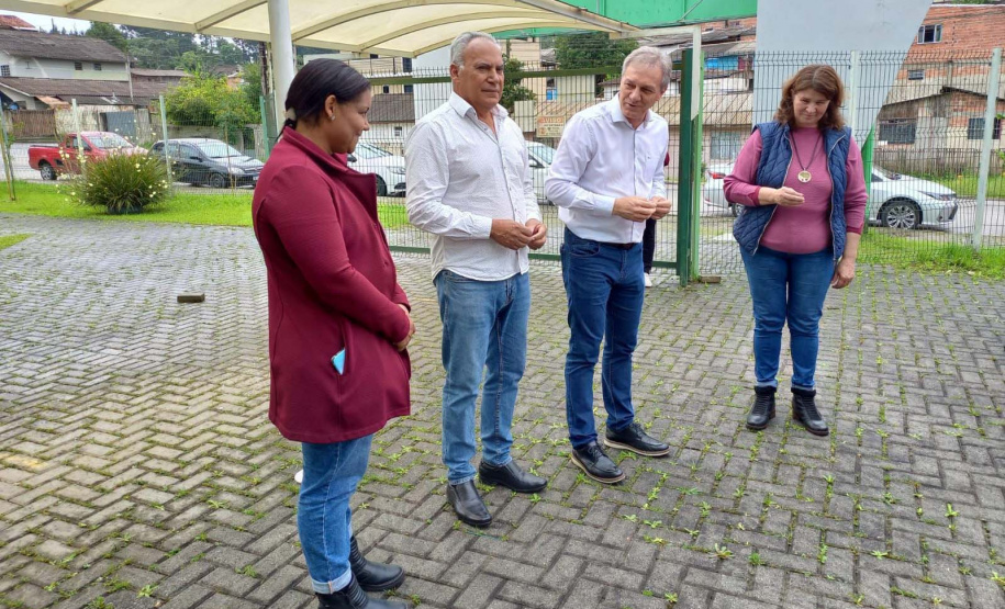 Inaugurado primeiro Jardim de Água e Mel da Sanepar em parceria com a prefeitura de Colombo