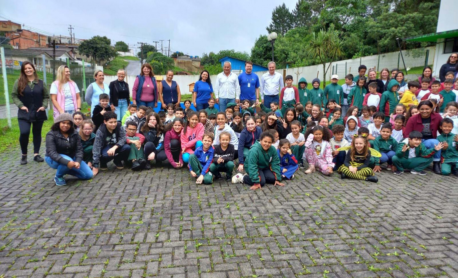 Inaugurado primeiro Jardim de Água e Mel da Sanepar em parceria com a prefeitura de Colombo