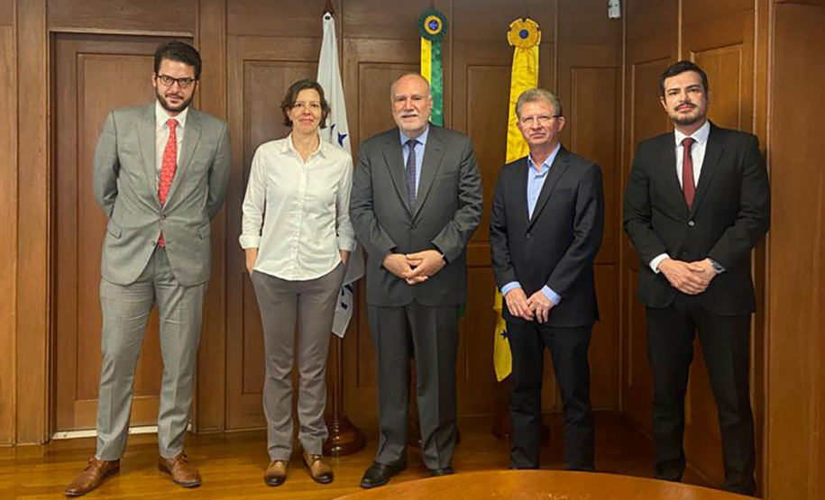 Sanepar é referência para saneamento na Bolívia