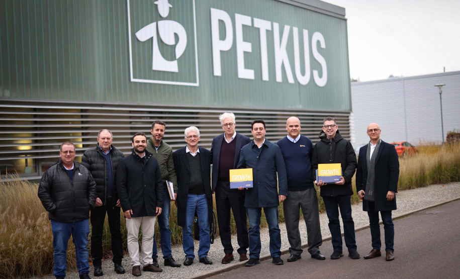 Governador negocia instalação de fábrica multinacional de sementes no Paraná