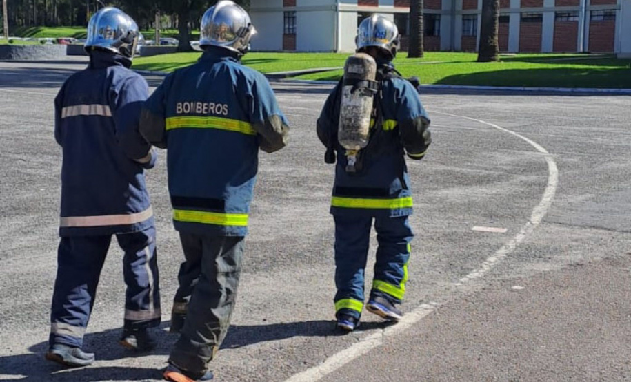 Bombeiros do Paraná encaram desafio solidário na 5ª Corrida do Fogo
