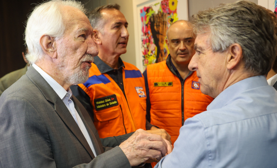 Coletiva com darci piana e ministro